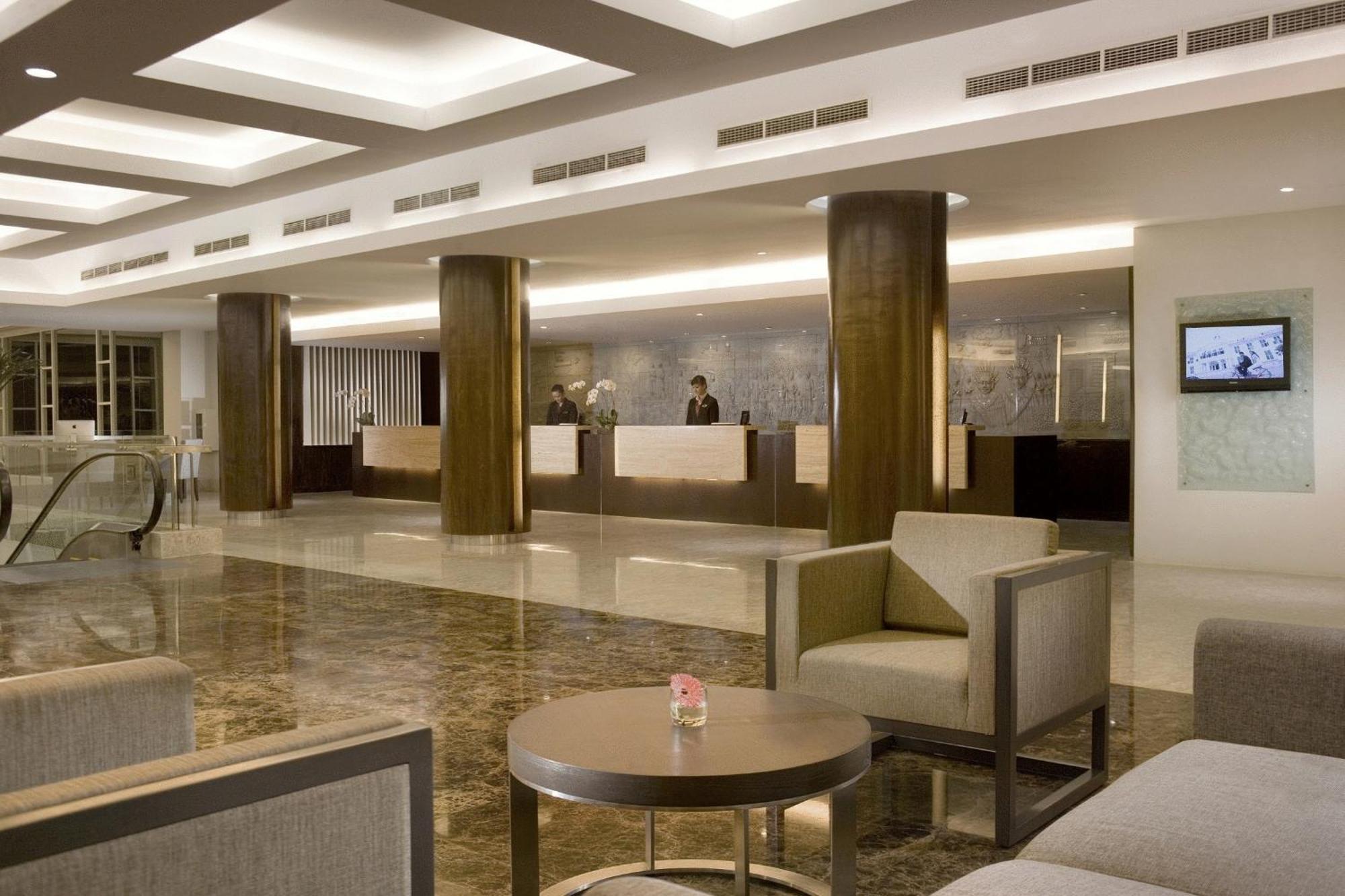 Santika Premiere Slipi Jakarta